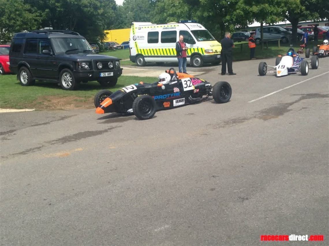 swift-sc95-ff1600---with-engine-or-rolling-ch