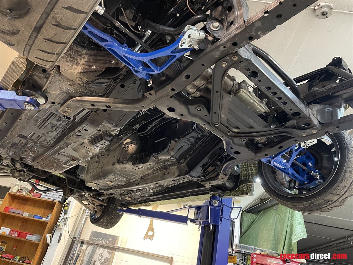 ford-mustang-2024-full-carbon-kevlar