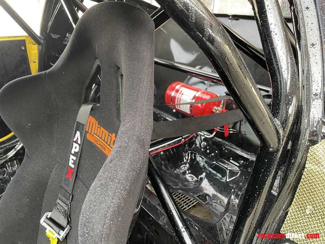 ford-mustang-2024-full-carbon-kevlar