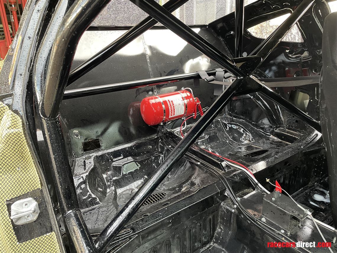 ford-mustang-2024-full-carbon-kevlar