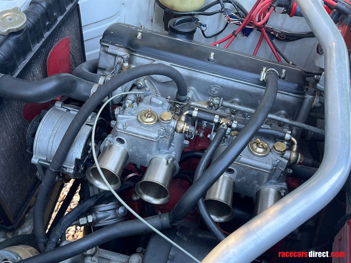 bmw-2002-european-historic-rally-car