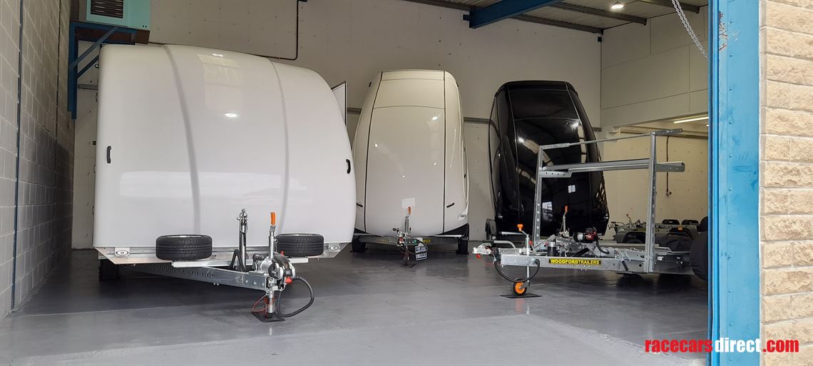 woodford-rl2000-covered-race-car-transporter