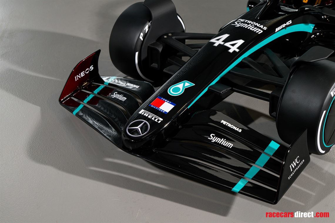 mercedes-amg-f1-w11-display-model-half-scale