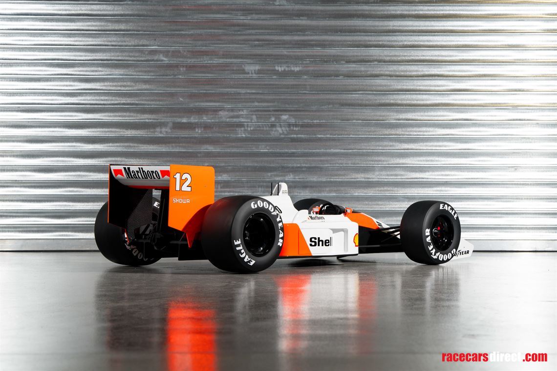 mclaren-mp44-1988-ayrton-senna-f1-car-half-sc