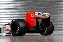 mclaren-mp44-1988-ayrton-senna-f1-car-half-sc