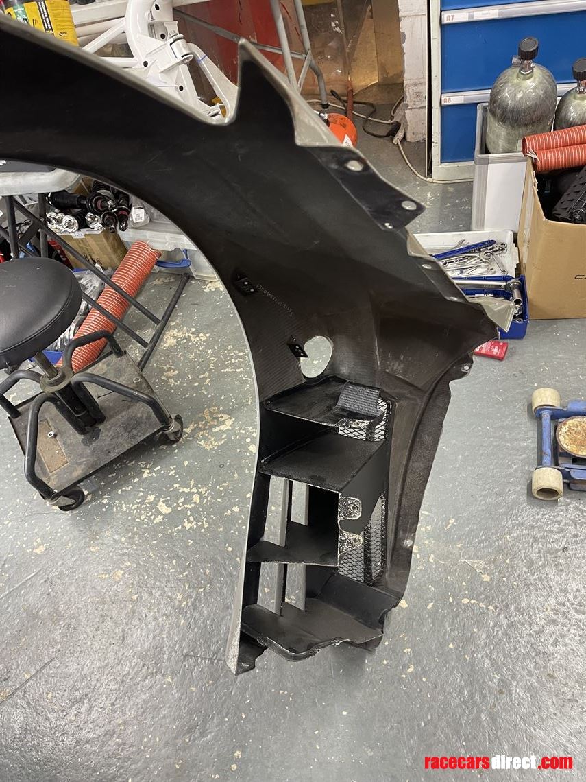 nismo-gt3-2015-front-wings