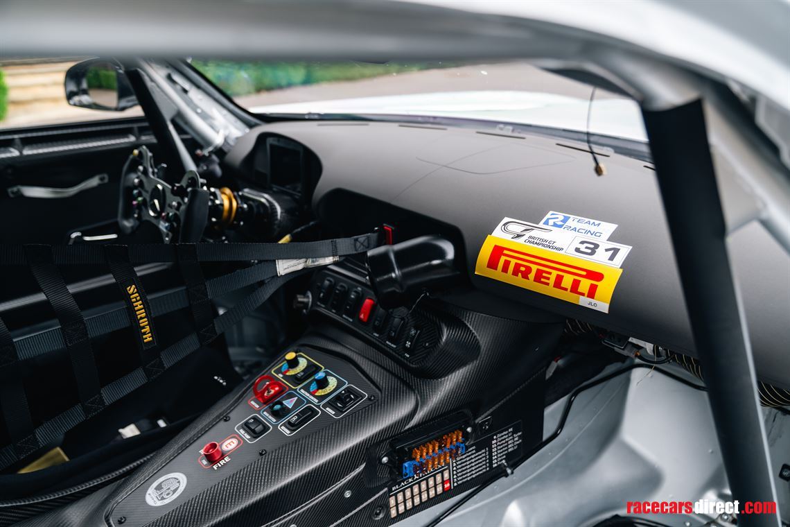 mercedes-gt4-2020-evo