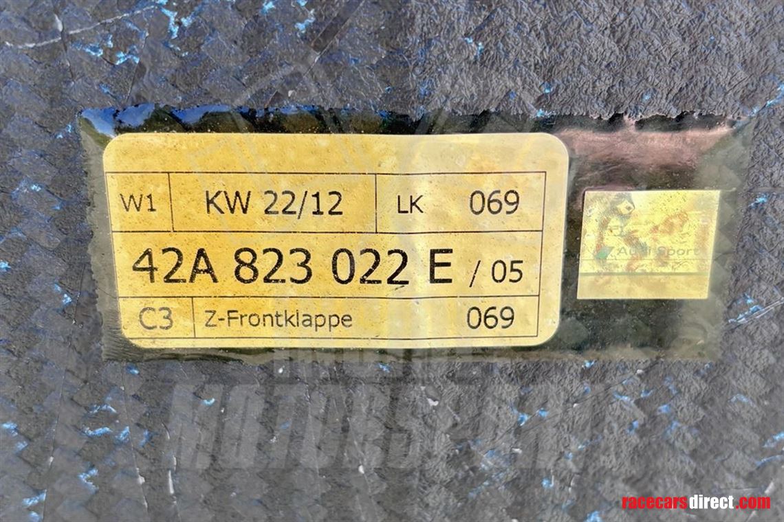 carbon-front-bonnet-audi-r8-lms-gt3