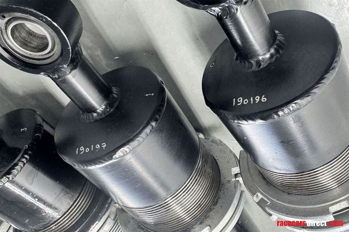 acb9s-on-wellers-quantum-dampers-merlyn-mk20a