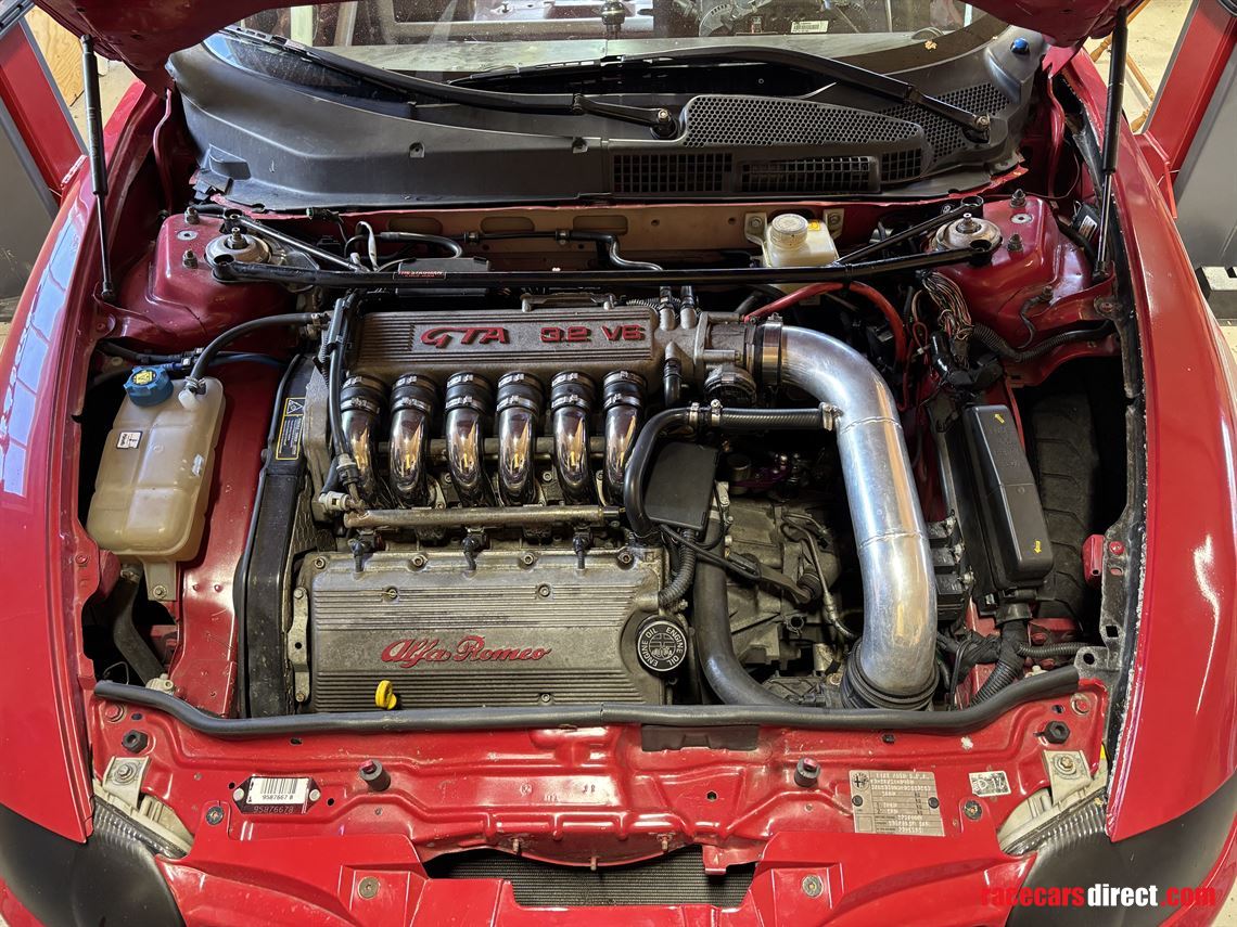 alfa-romeo-147-gta-32-v6-24v-2004