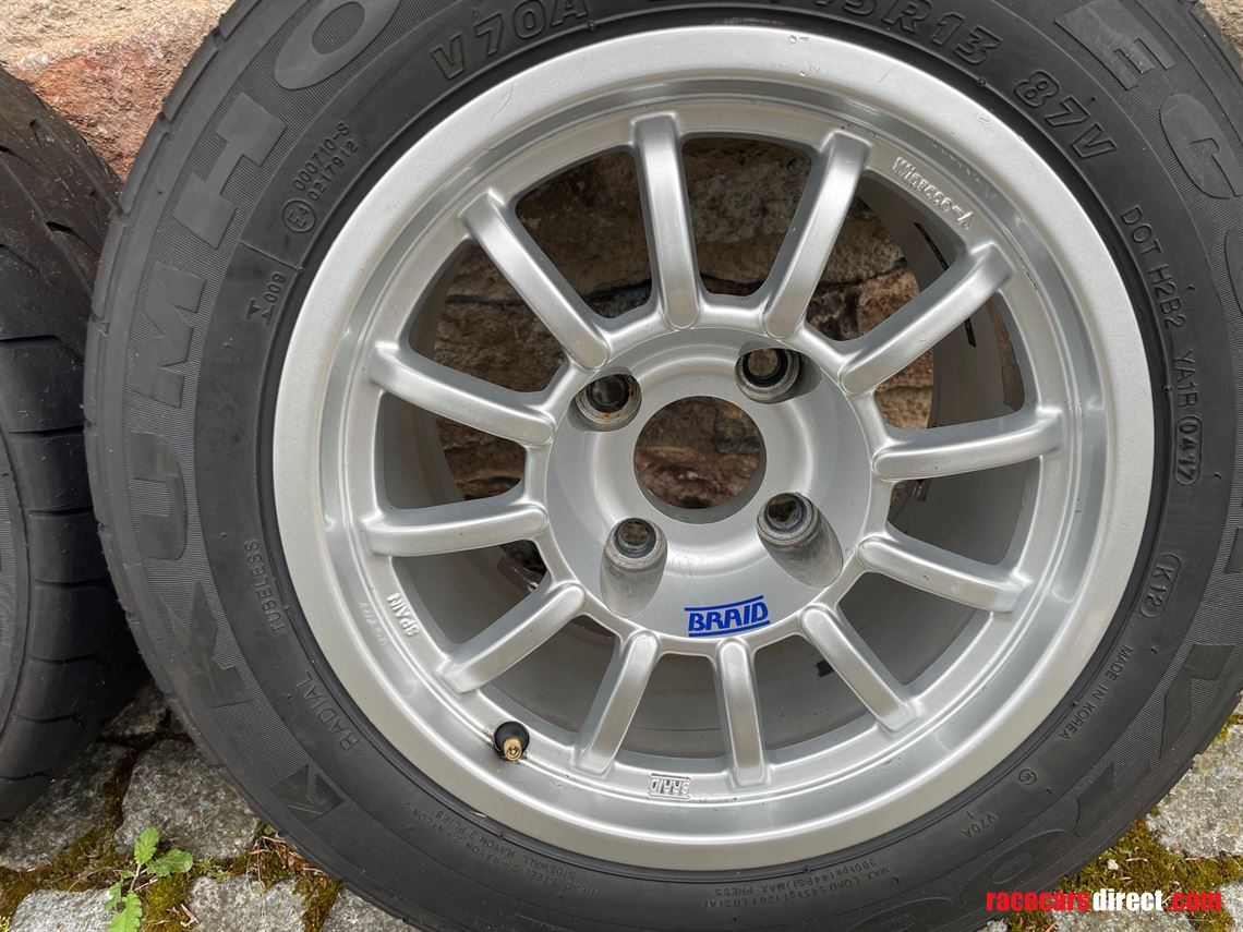 caterham-wheels-tyres-complete-set-of-4