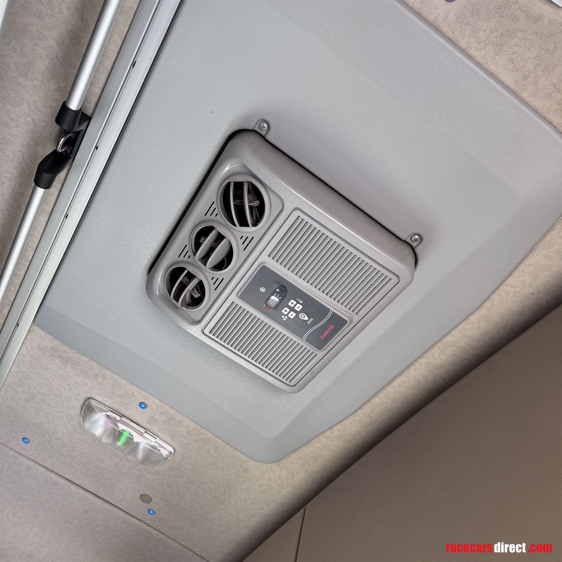 merecedes-giga-space-on-ali-wheels-and-super