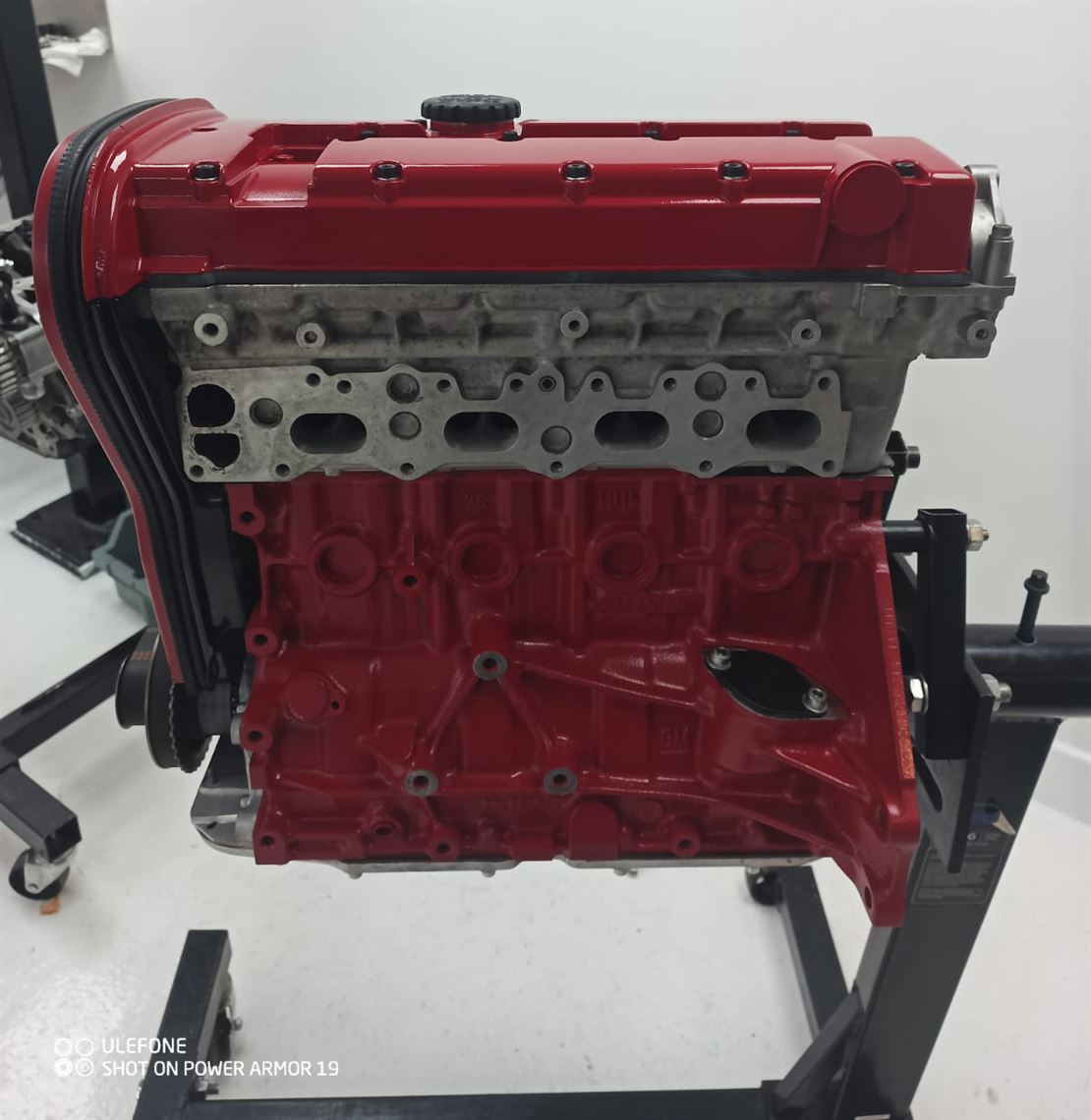 23l-vauxhall-c20xe-petrol-injected-redtop-eng