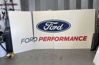 ford-gt40-pit-boarding