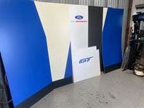 ford-gt40-pit-boarding