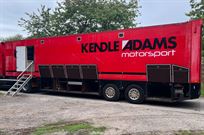 race-trailer-4-5-cars-with-hospitality-and-st