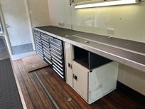 race-trailer-4-5-cars-with-hospitality-and-st