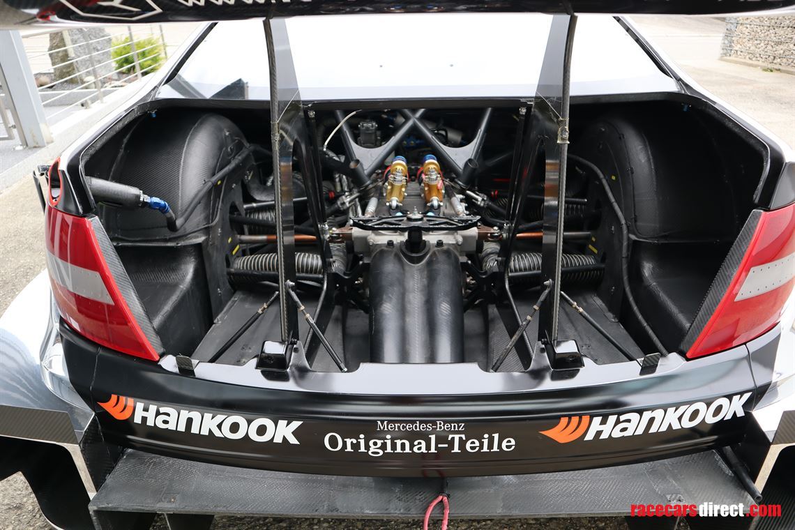 mercedes-benz-c63-amg-coupe-dtm-chassis-001-y