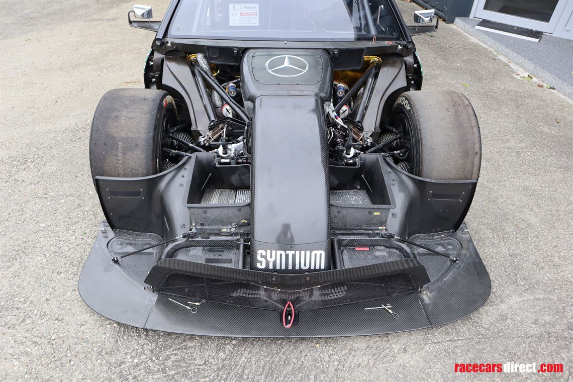 mercedes-benz-c63-amg-coupe-dtm-chassis-001-y