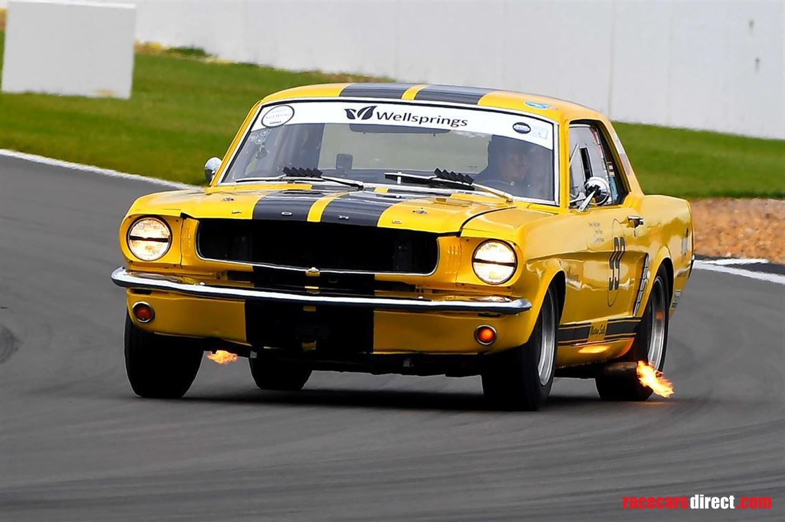 ford-mustang-1965-fia