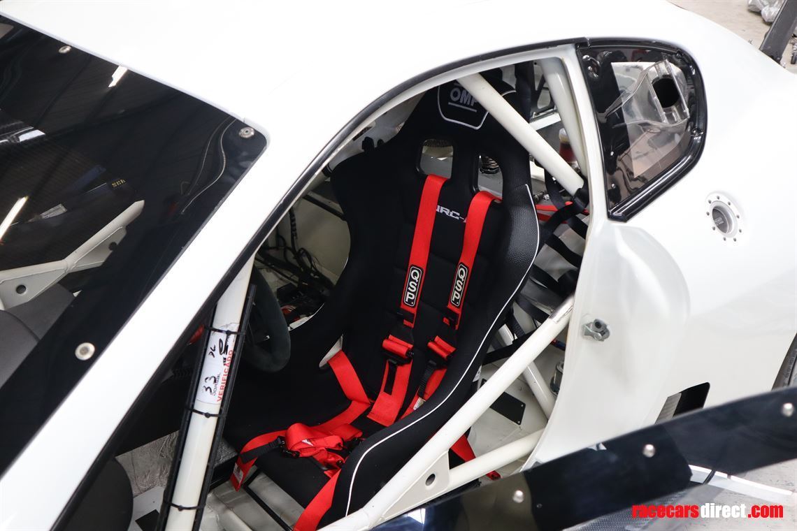 2013-maserati-granturismo-mc-gt3