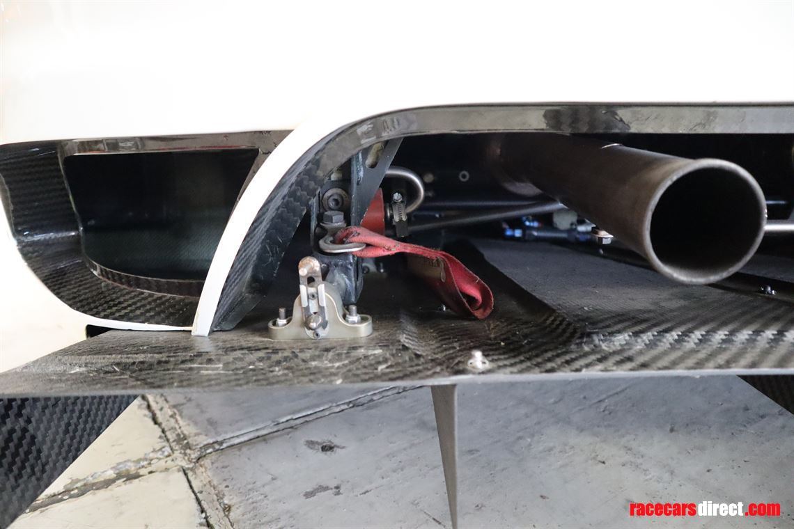 2013-maserati-granturismo-mc-gt3