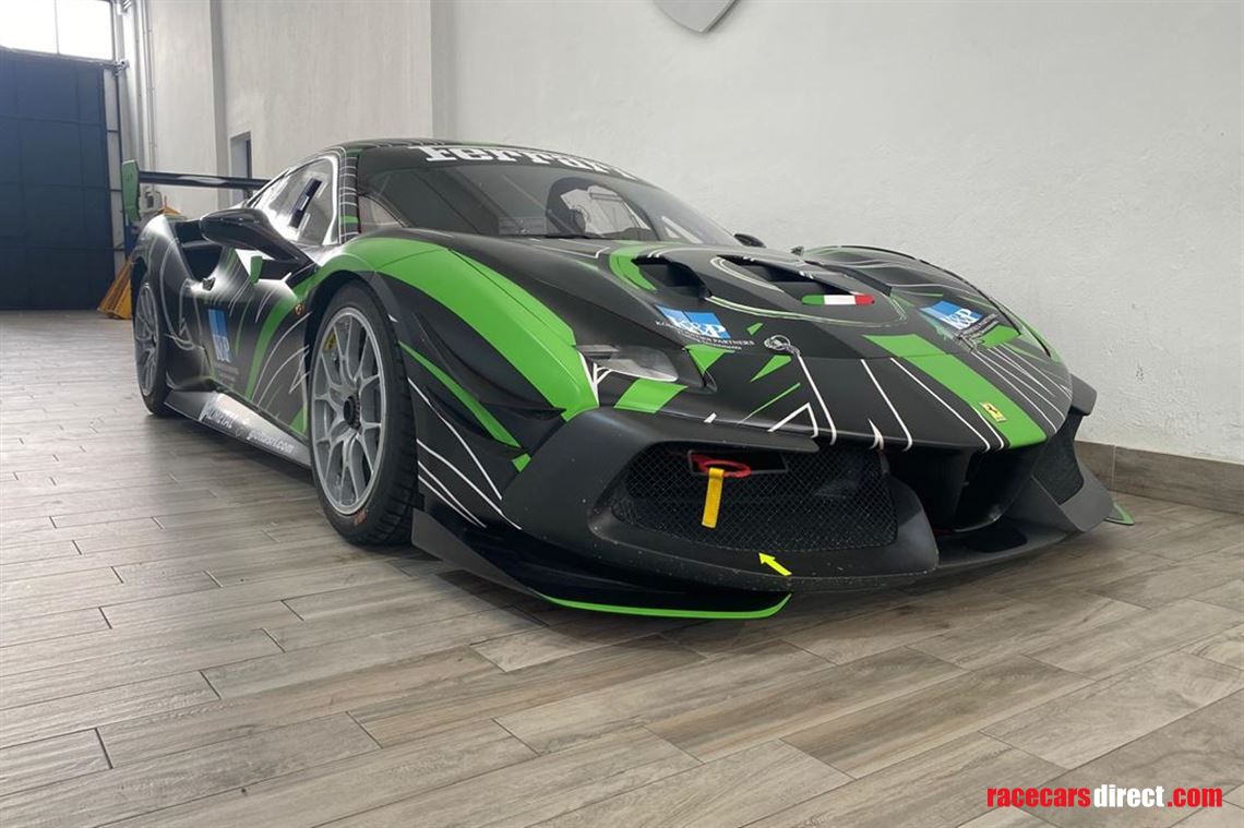 Ferrari 488 Challenge EVO 