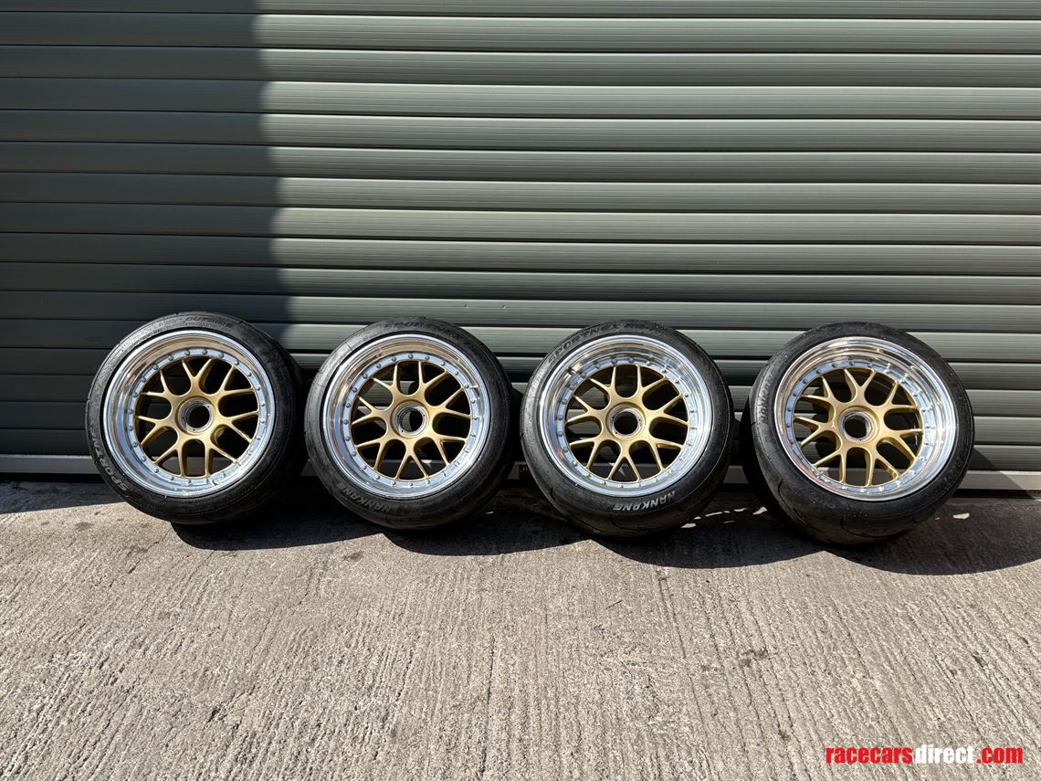 porsche-911-gt3-9772-wheels