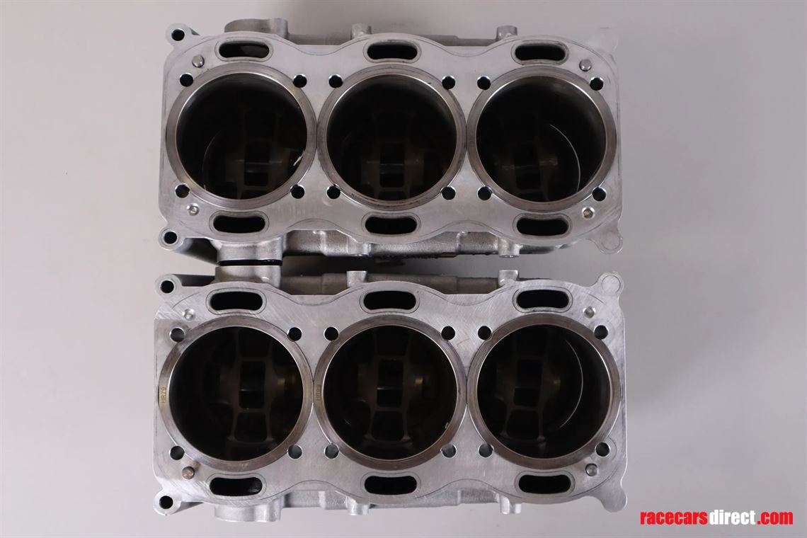 porsche-997-rsr-set-water-boxes-pistons-cylin