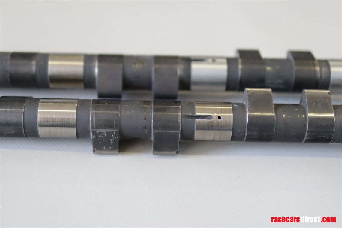ferrari-512-tr-camshaft-set-s-140486-a-140484
