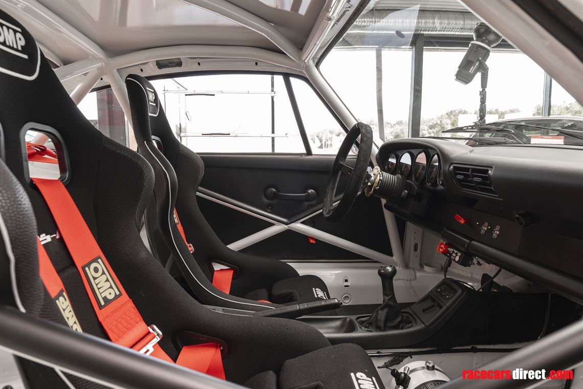 porsche-964-rs-racecar-rsr-clone-39l