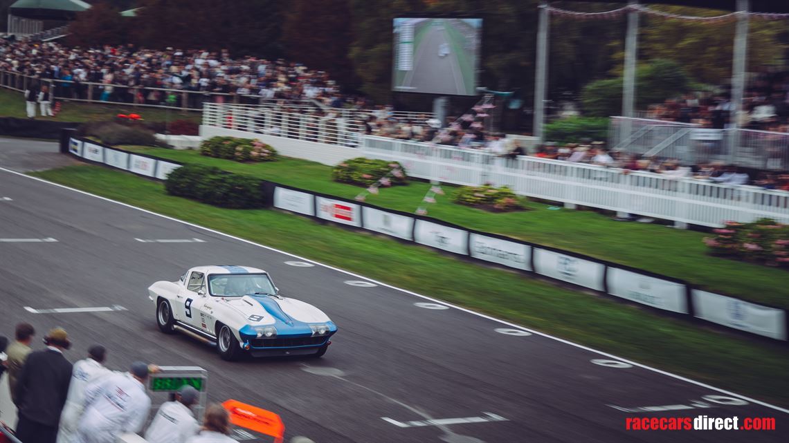 corvette-stingray-1965