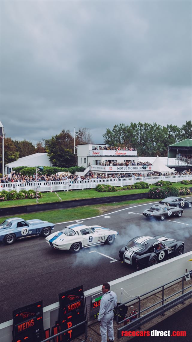 corvette-stingray-1965