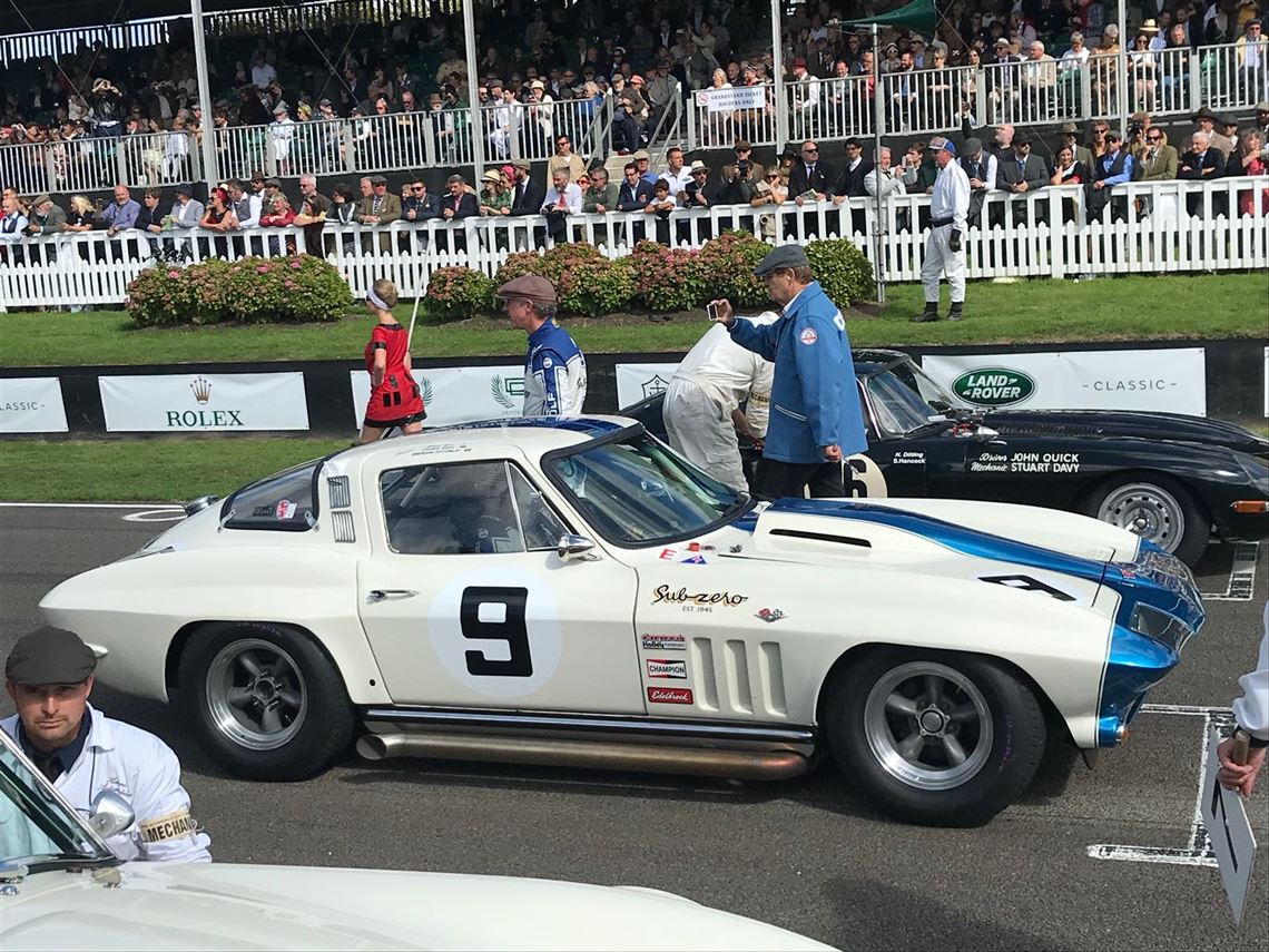 corvette-stingray-1965