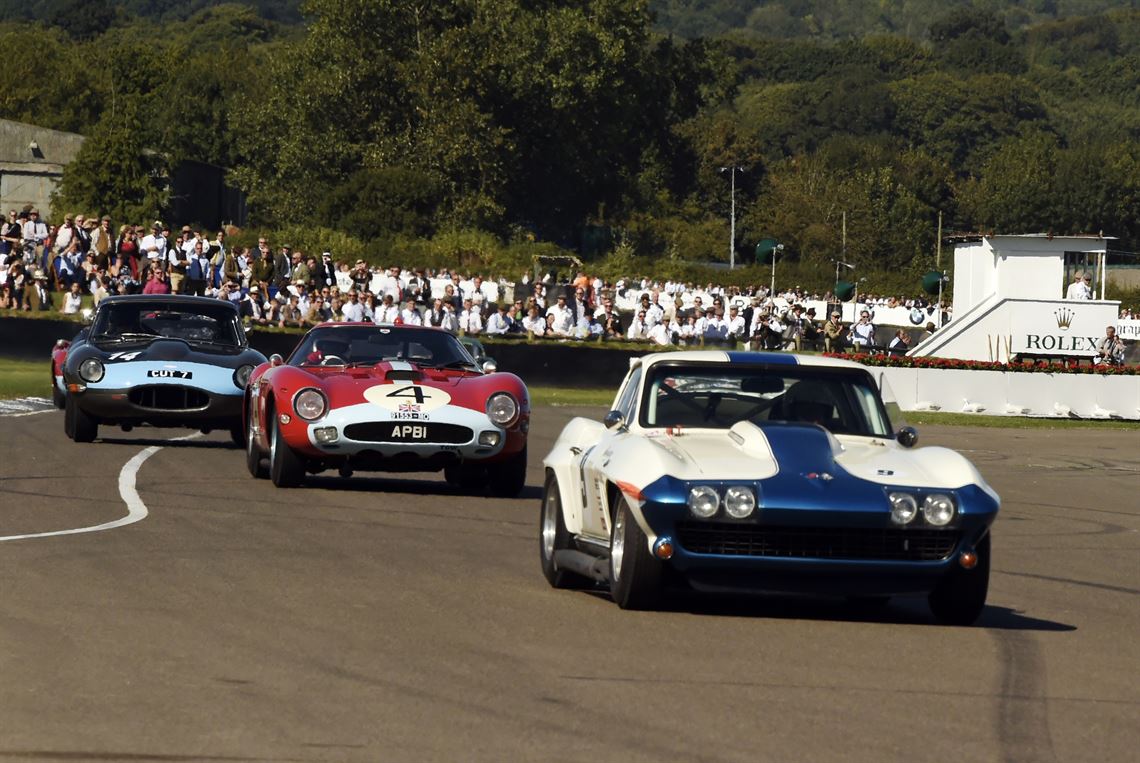 corvette-stingray-1965