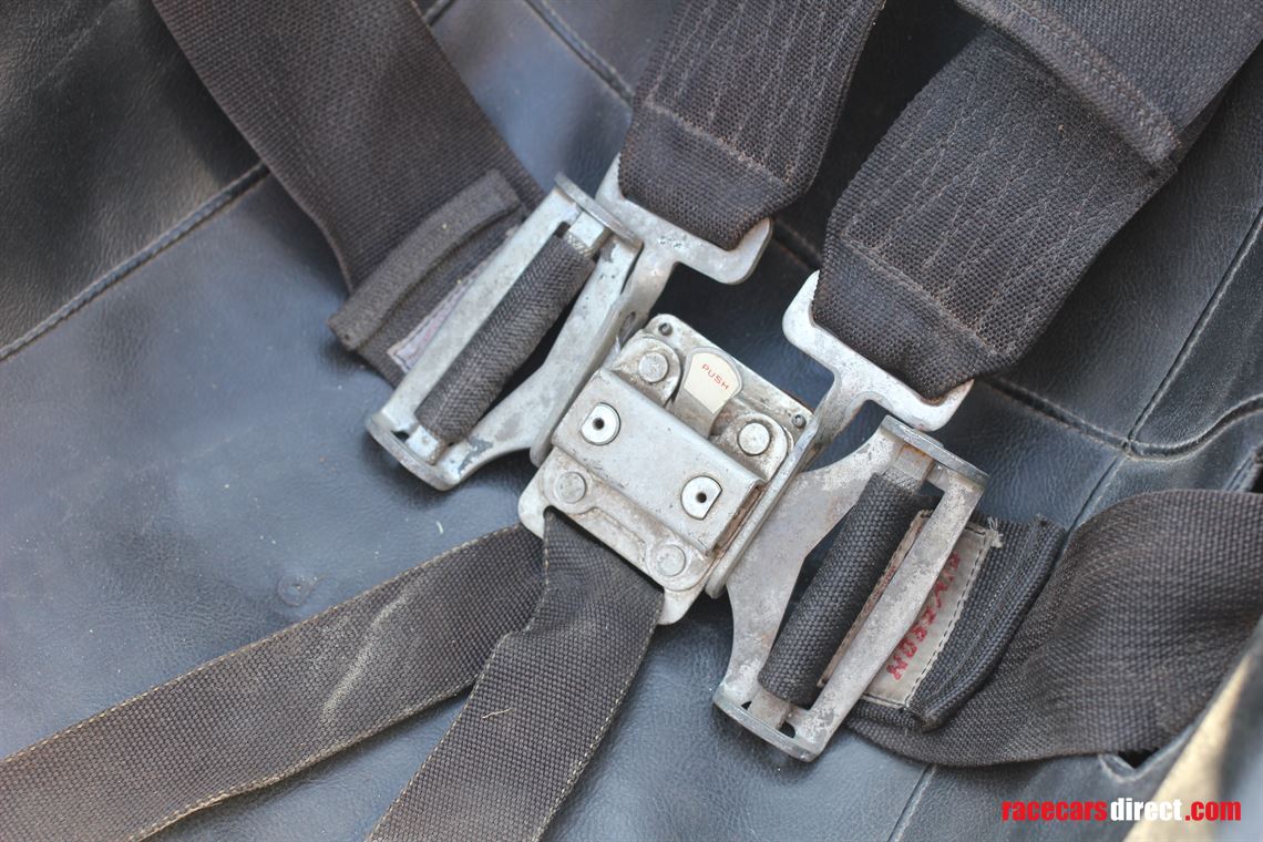 datsun-srl311-2000-roadster