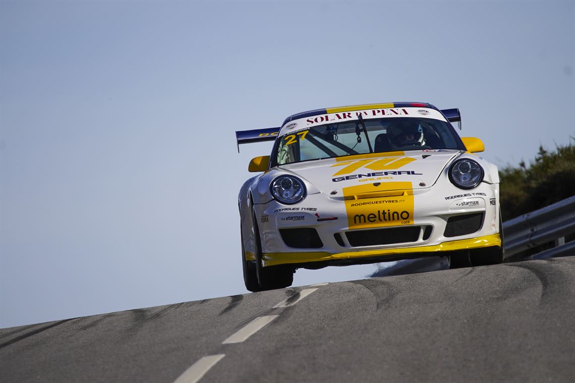 porsche-9972-gt3-cup-38l-new-condition