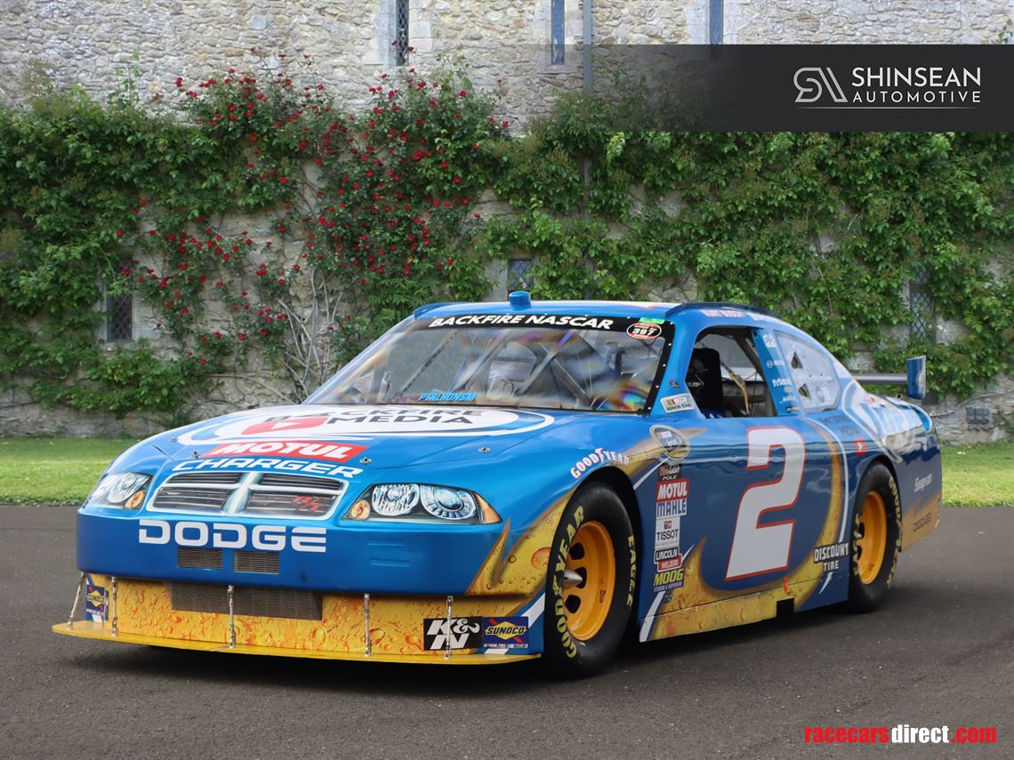 dodge-charger-nascar-2010-kurt-busch