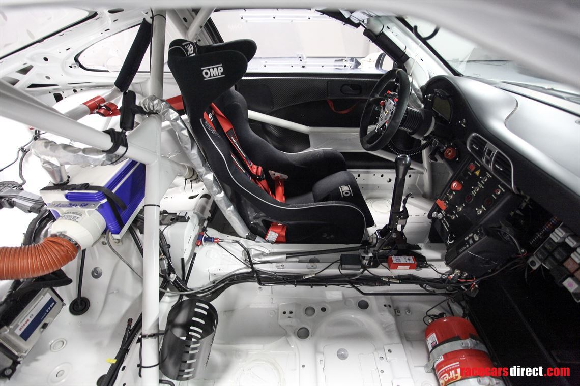 2011-porsche-997-gt3-r