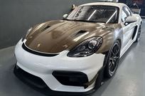 2024-porsche-718-gt4-rs-cs