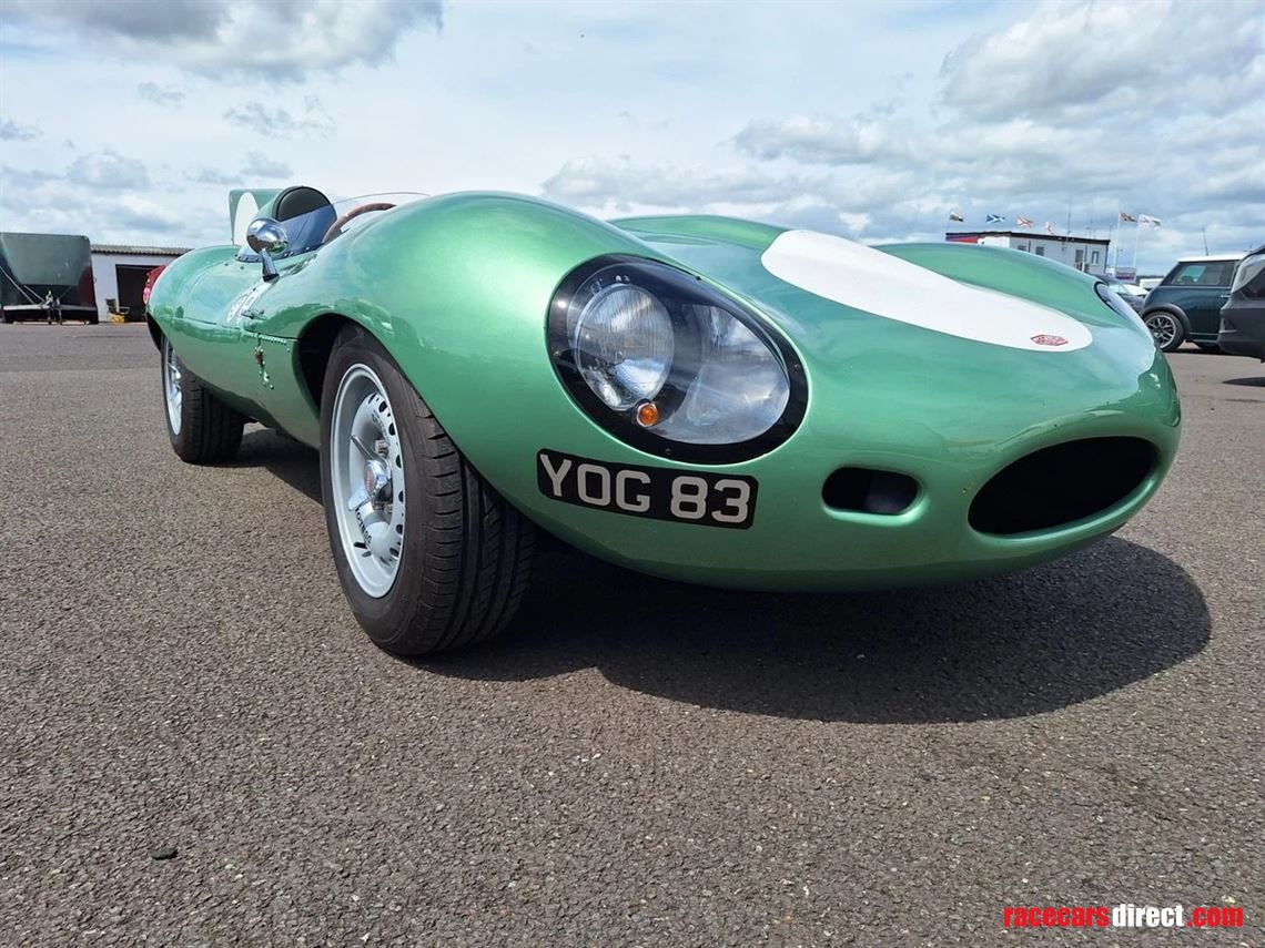 jaguar-d-type-recreation-by-revival-motorspor