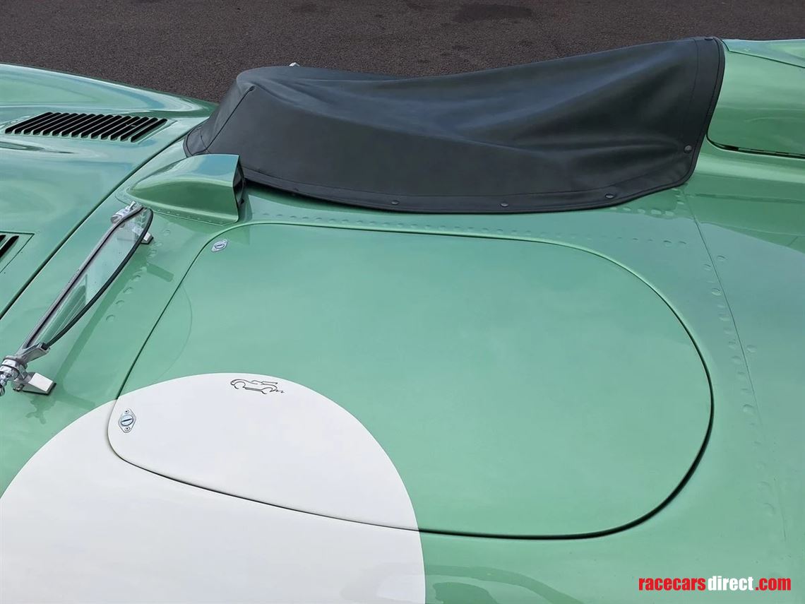 jaguar-d-type-recreation-by-revival-motorspor