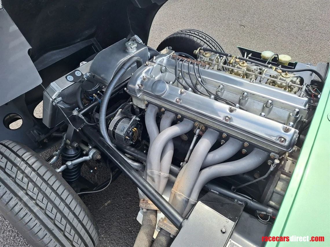 jaguar-d-type-recreation-by-revival-motorspor