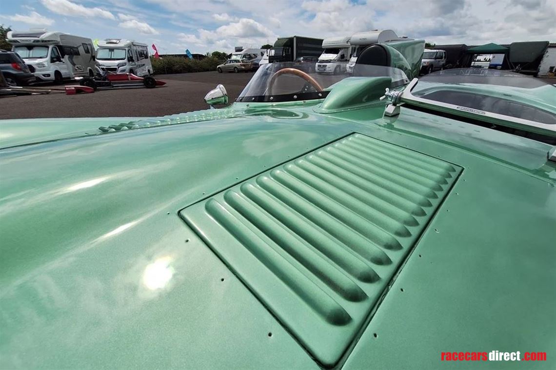 jaguar-d-type-recreation-by-revival-motorspor