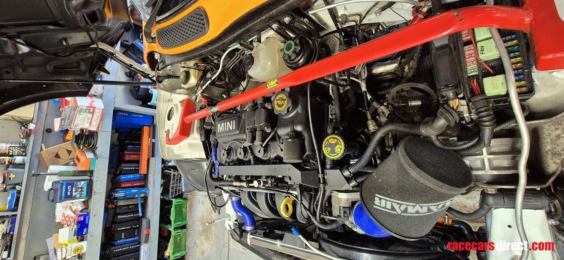 mini-r50-challenge-car