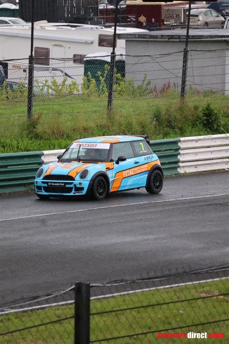 mini-r50-challenge-car