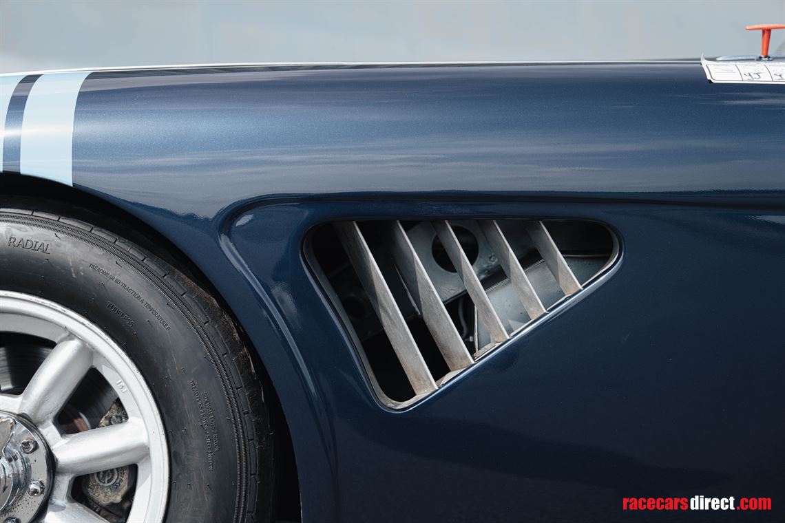 1961-austin-healey-3000-fia