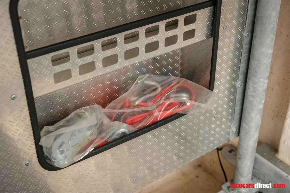 2018-brian-james-rt5-trailer-never-used