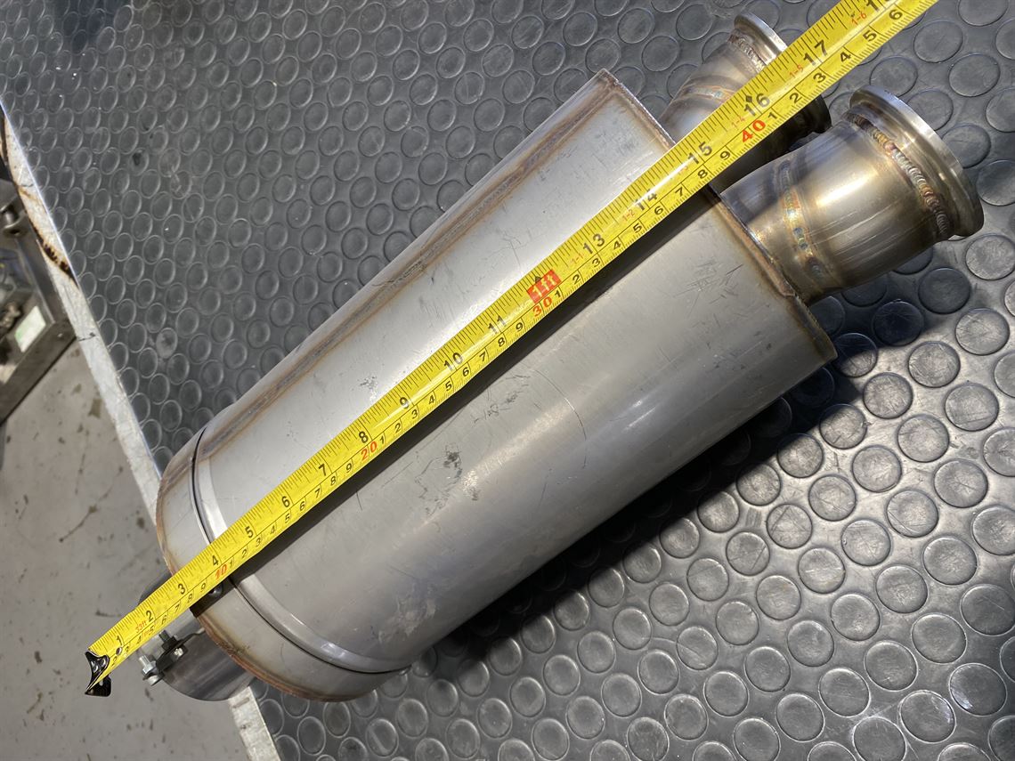 very-nice-twin-entry-silencer