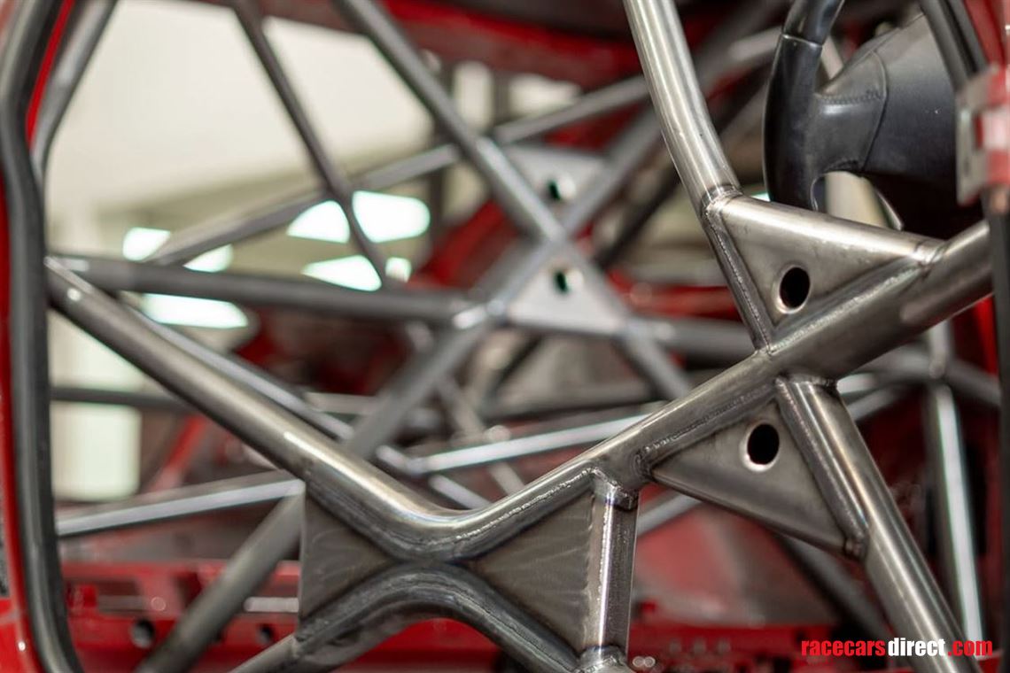 2007-bmw-e92-m3-shell-with-2025-custom-cages